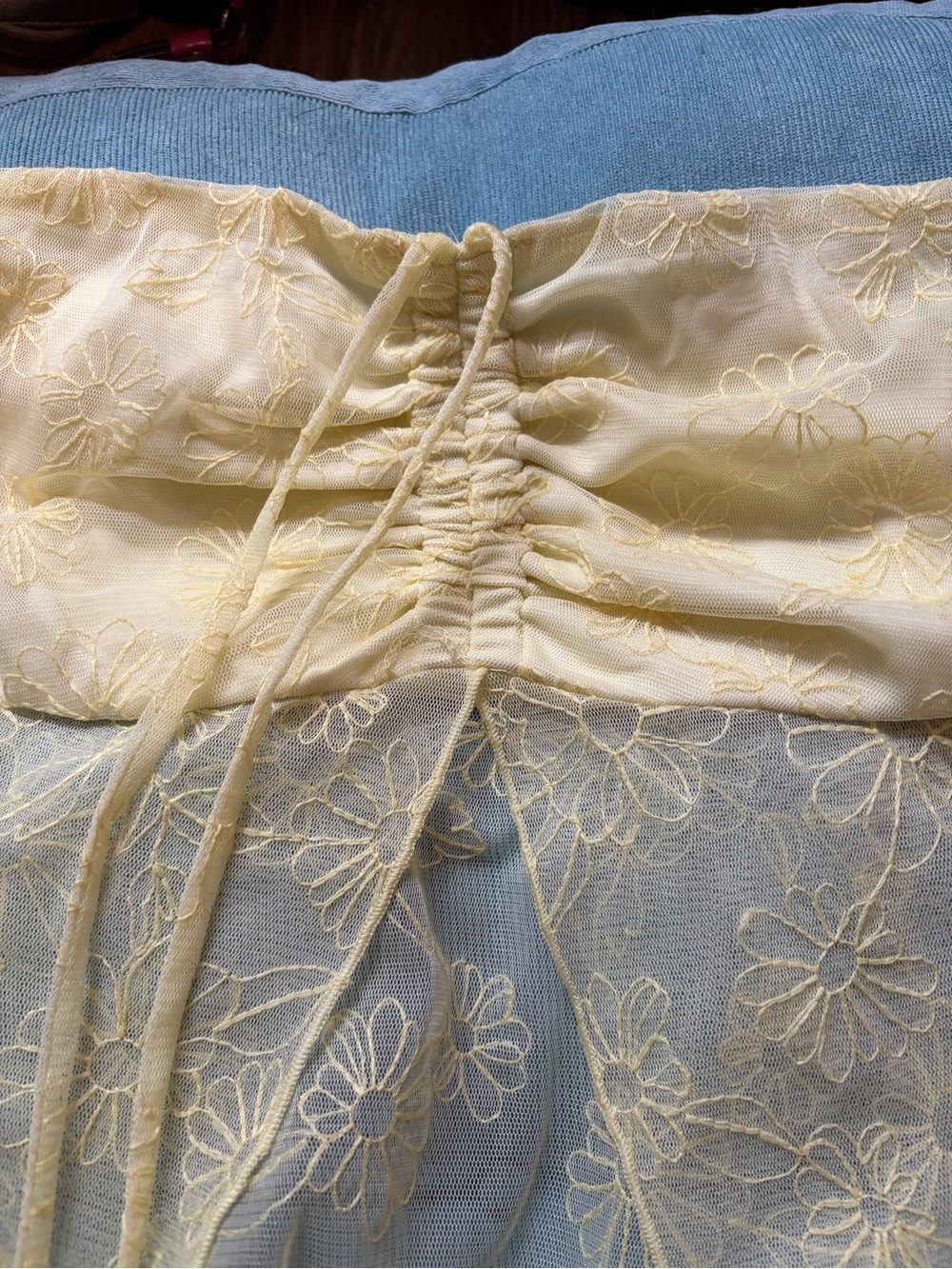 Women’s Butter Yellow Floral Lace Babydoll Chemise tube top with halter straps - Picture 4 of 7